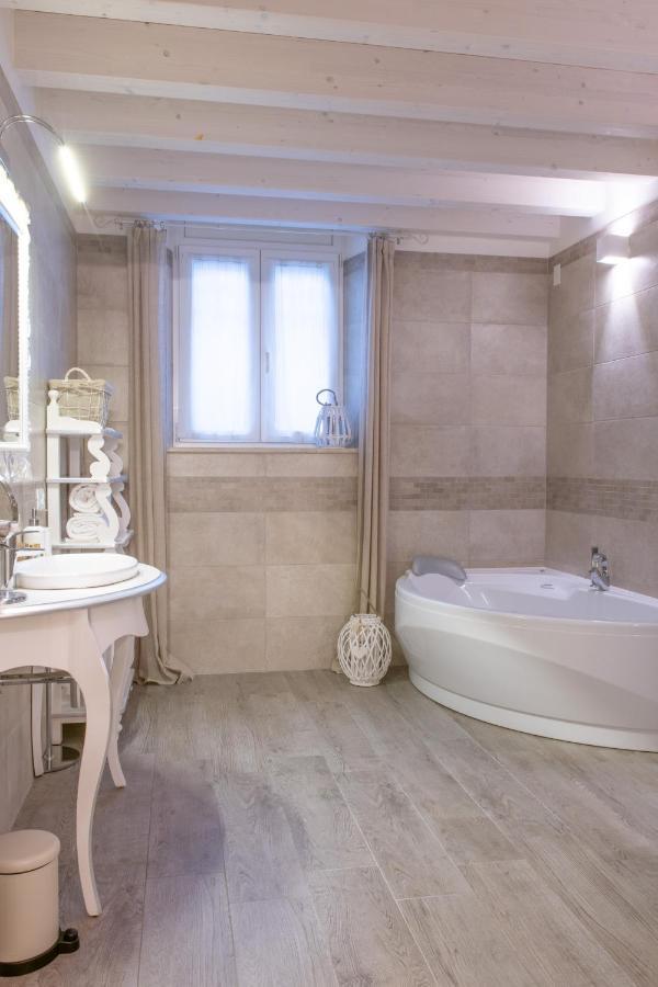 The Suite Home Verona Esterno foto